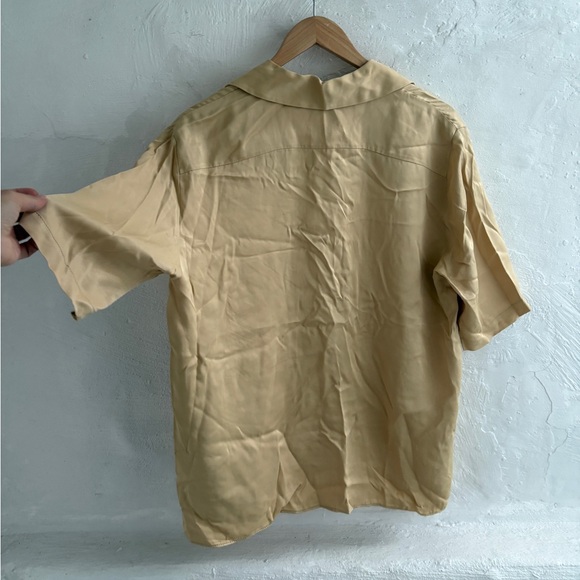Zara gold button down tee - Picture 3 of 10